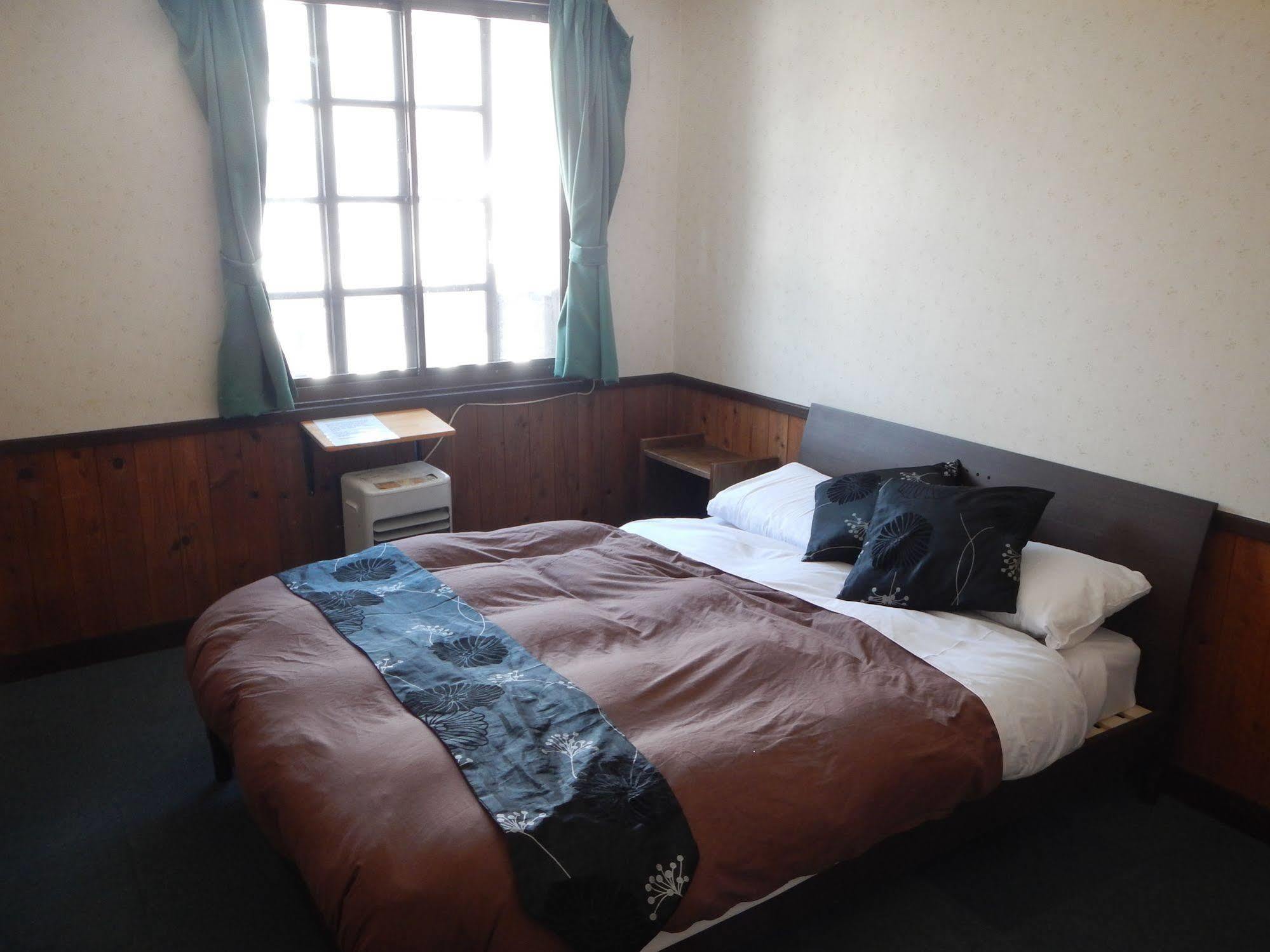 Mt Hakuba Backpackers Hostel Exterior photo