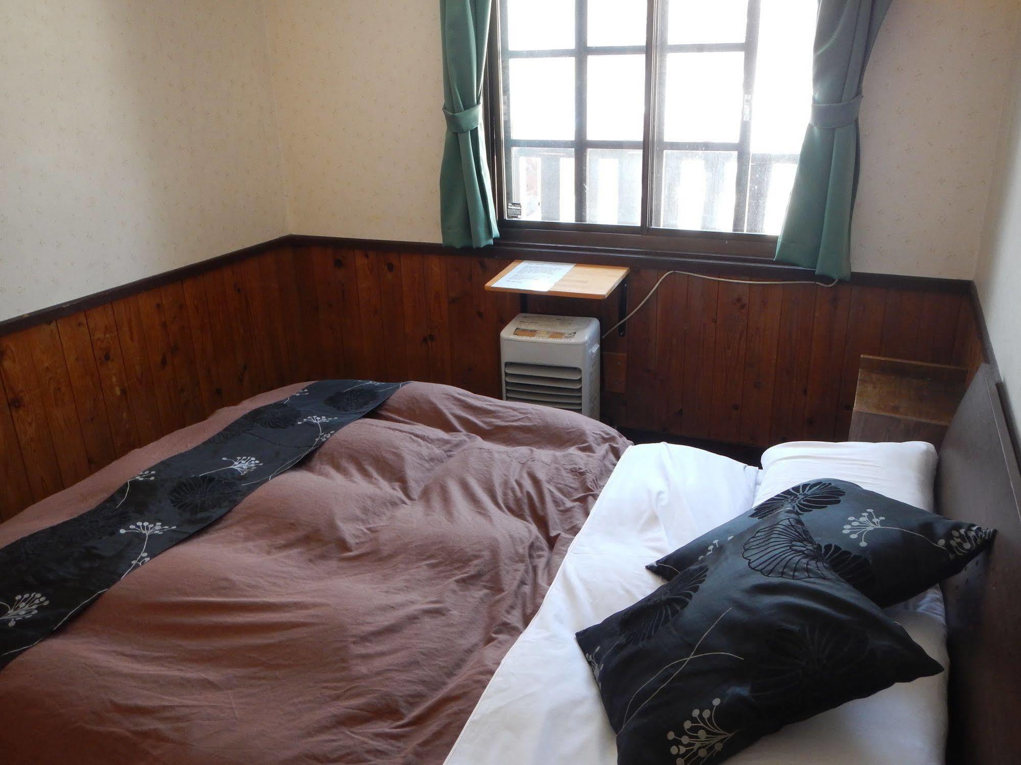 Mt Hakuba Backpackers Hostel Exterior photo