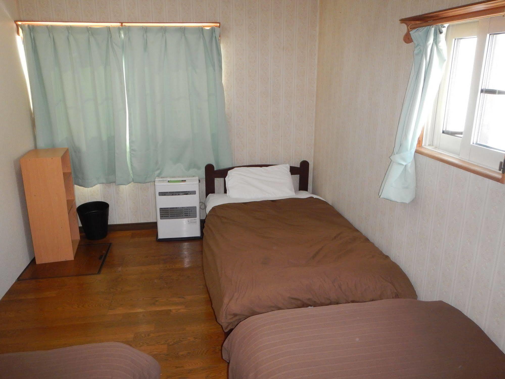 Mt Hakuba Backpackers Hostel Exterior photo