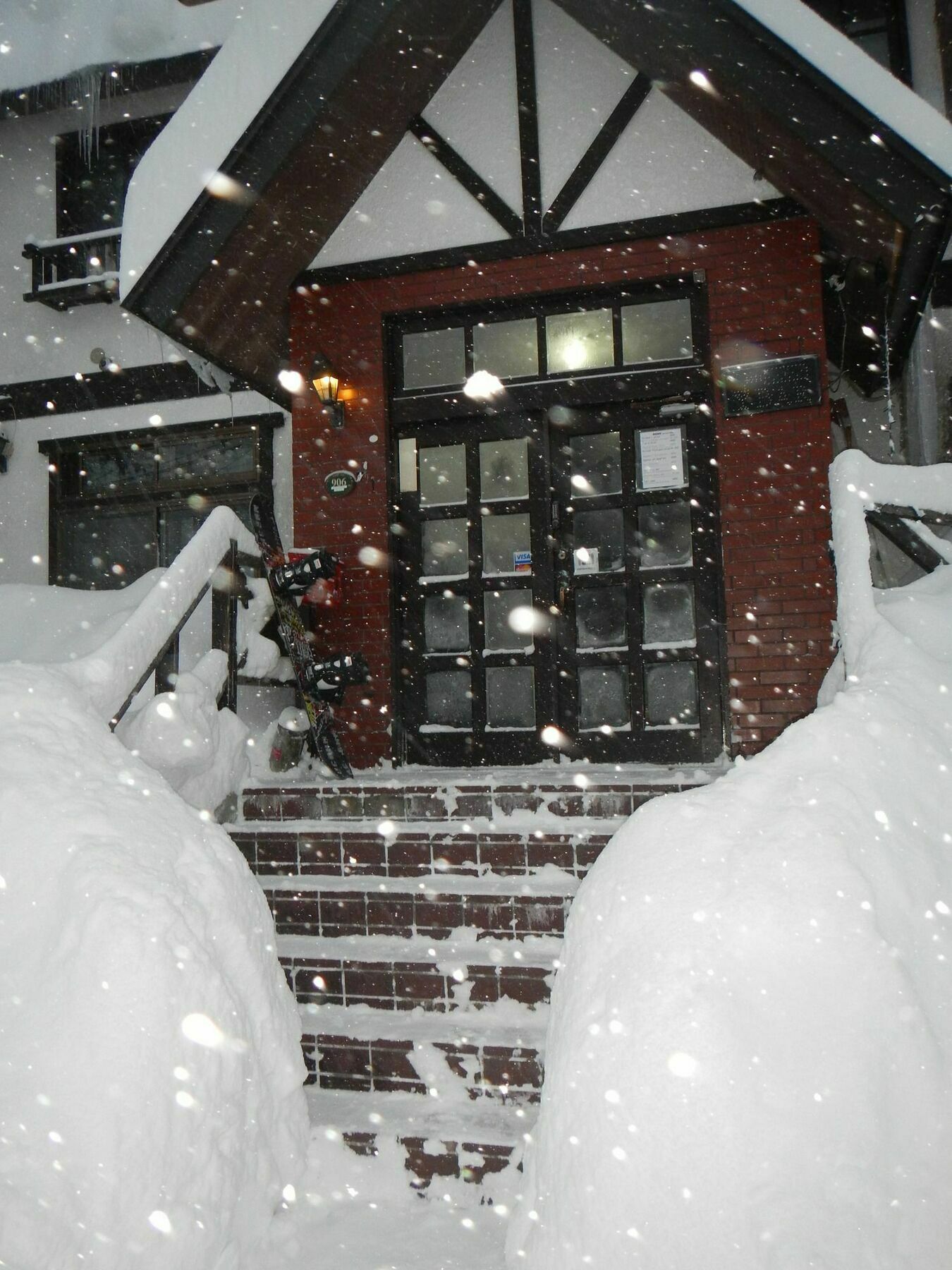 Mt Hakuba Backpackers Hostel Exterior photo
